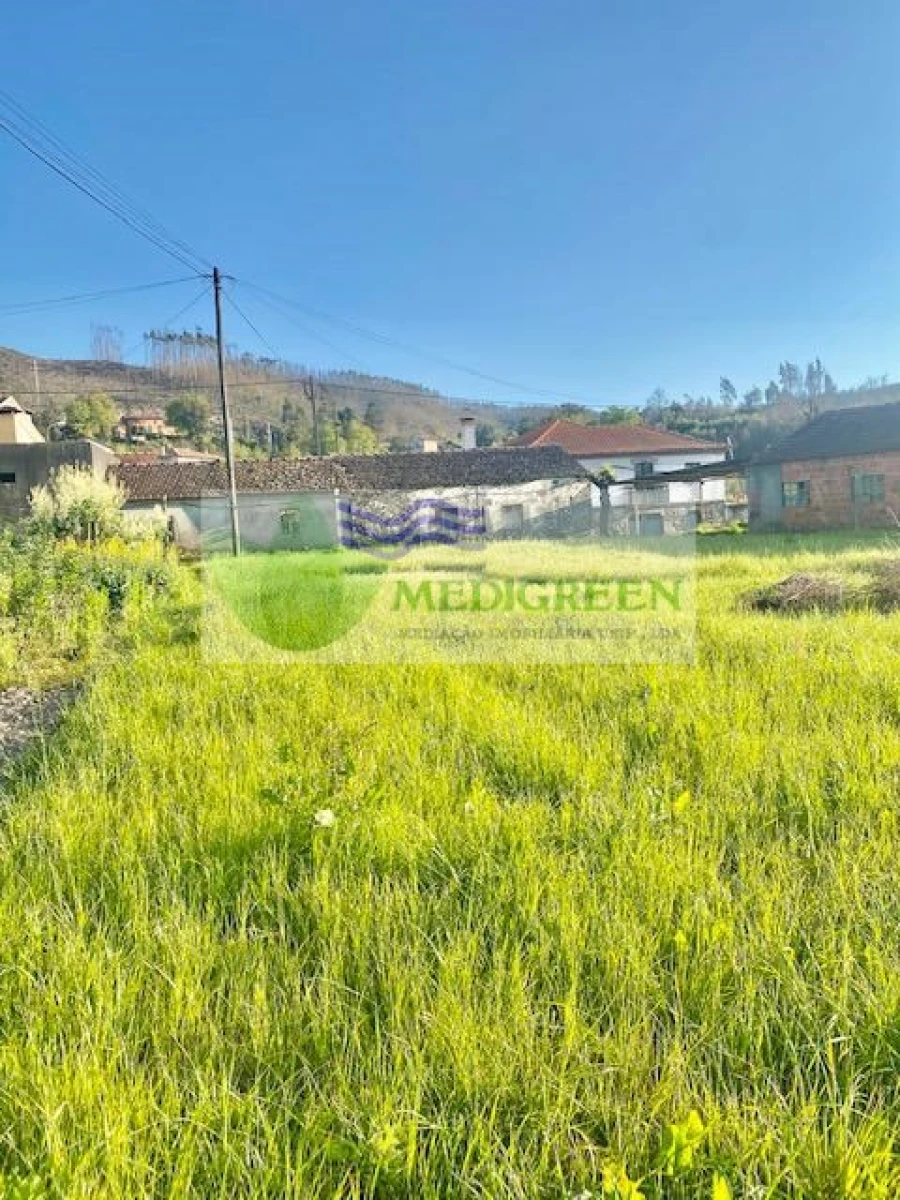 Terreno para Venda em Cedrim e Paradela