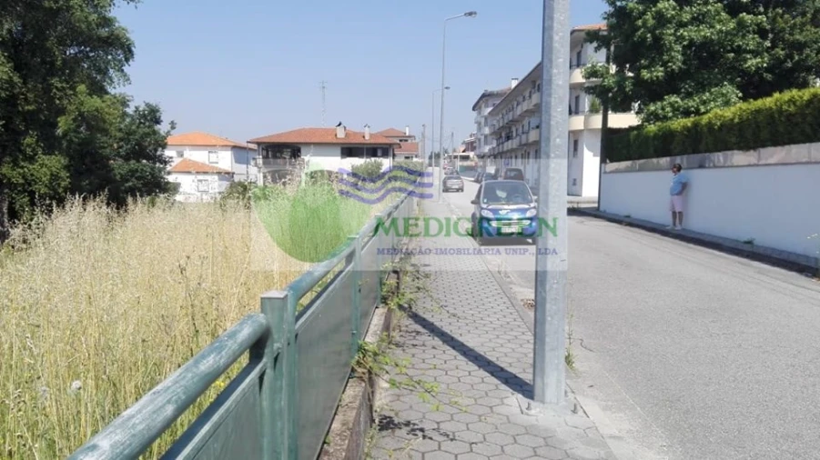 Terreno para Venda em Macieira de Cambra