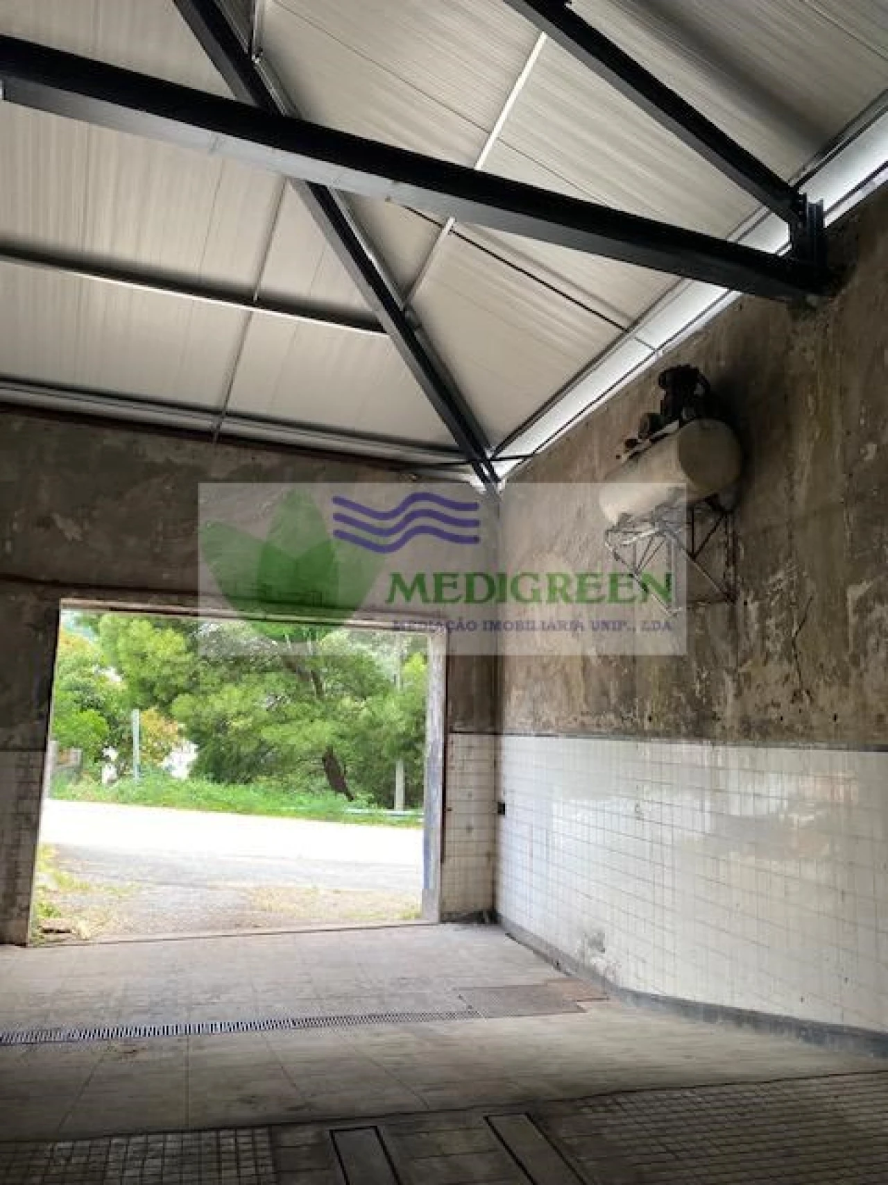 Armazém para Venda em Cedrim e Paradela Foto 8