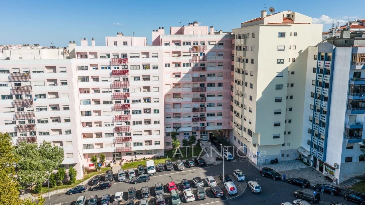 Apartamento T3 para Venda em Cacém e São Marcos Foto 9