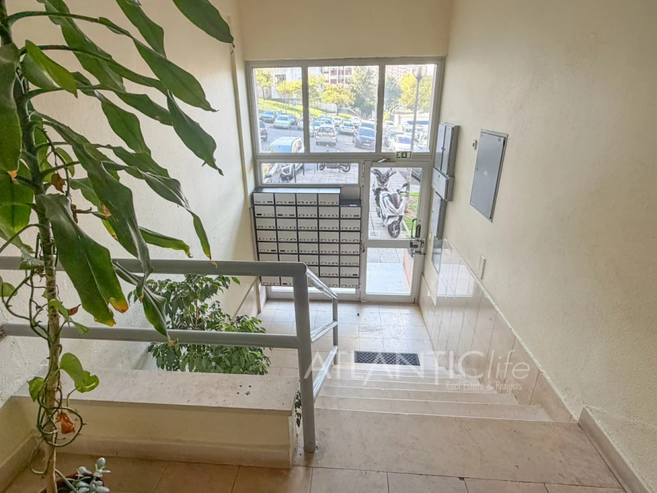 Apartamento T3 para Venda em Cacém e São Marcos Foto 11