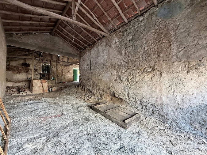 Armazém para Venda em Azueira e Sobral da Abelheira Foto 10