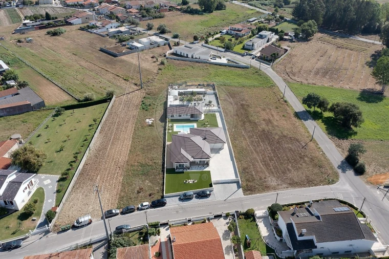 Moradia T3 para Venda em Vagos e Santo António Foto 46