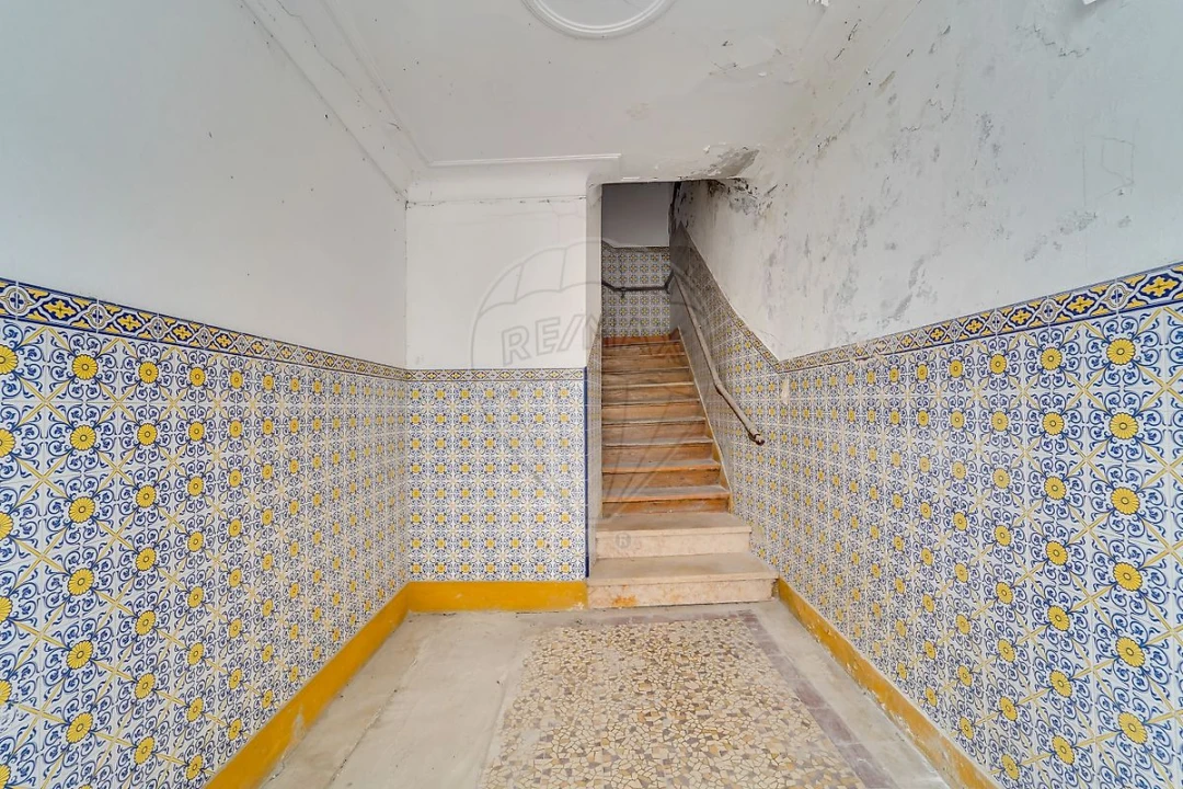 Prédio para Venda em Glória e Vera Cruz Foto 23