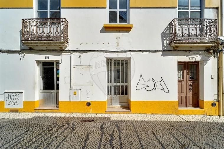 Prédio para Venda em Glória e Vera Cruz Foto 43