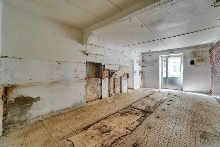 Prédio para Venda em Glória e Vera Cruz Foto 9