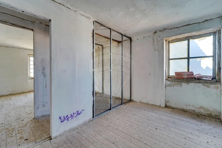 Prédio para Venda em Glória e Vera Cruz Foto 40