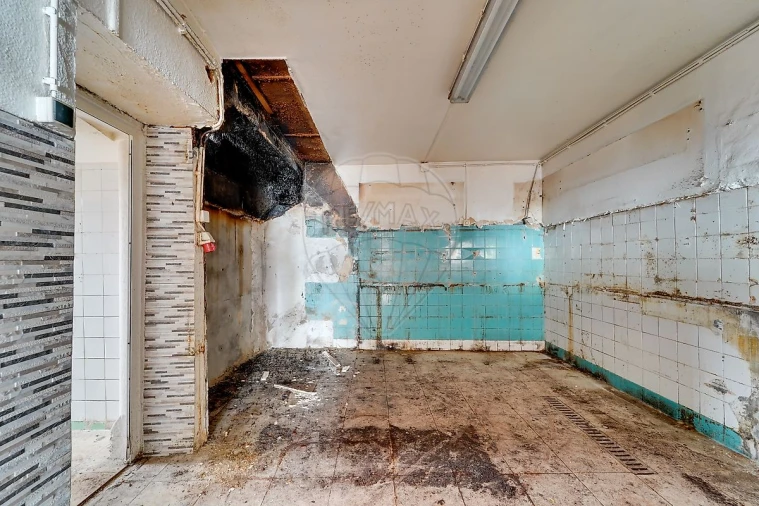 Prédio para Venda em Glória e Vera Cruz Foto 11