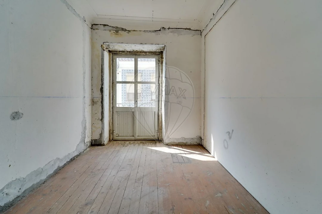 Prédio para Venda em Glória e Vera Cruz Foto 21