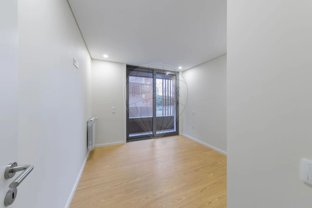 Apartamento T3 para Venda em Espinho Foto 8