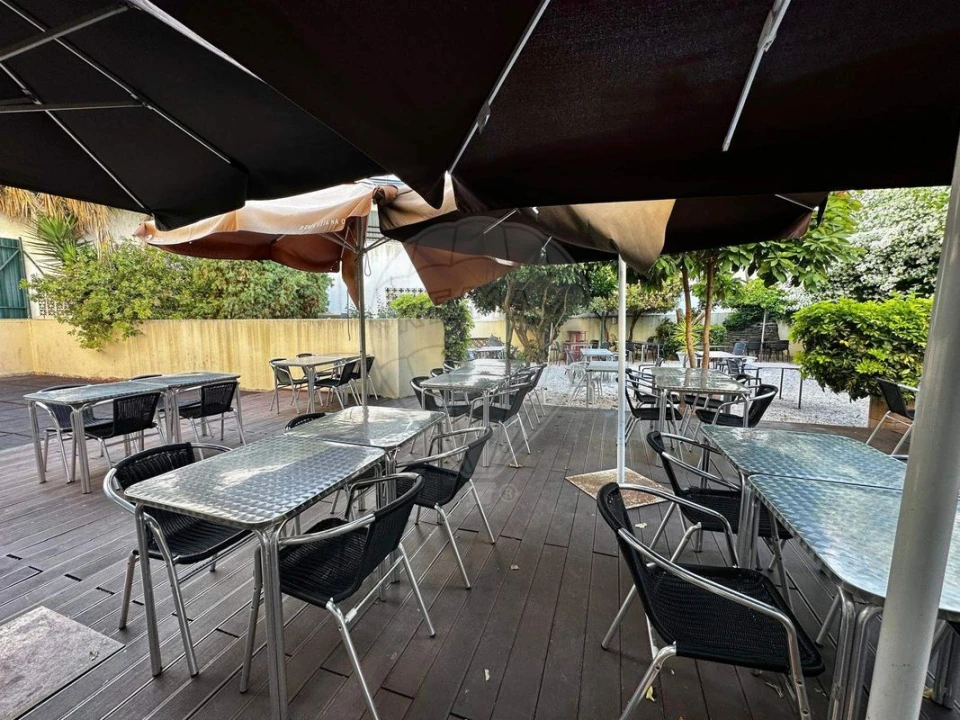 Negócio para Venda em São Domingos de Rana Foto 14