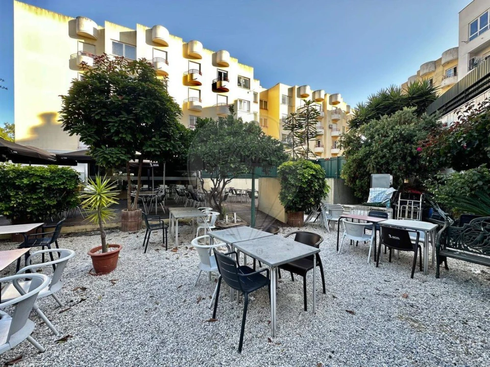 Negócio para Venda em São Domingos de Rana Foto 12