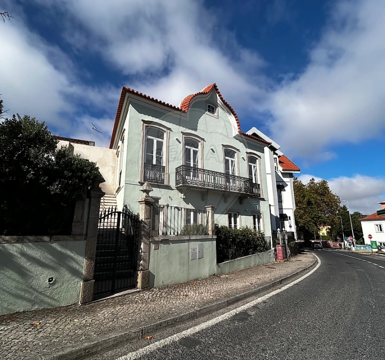 Moradia T9 para Venda em Santa Maria e São Miguel, São Martinho, São Pedro Penaferrim Foto 1