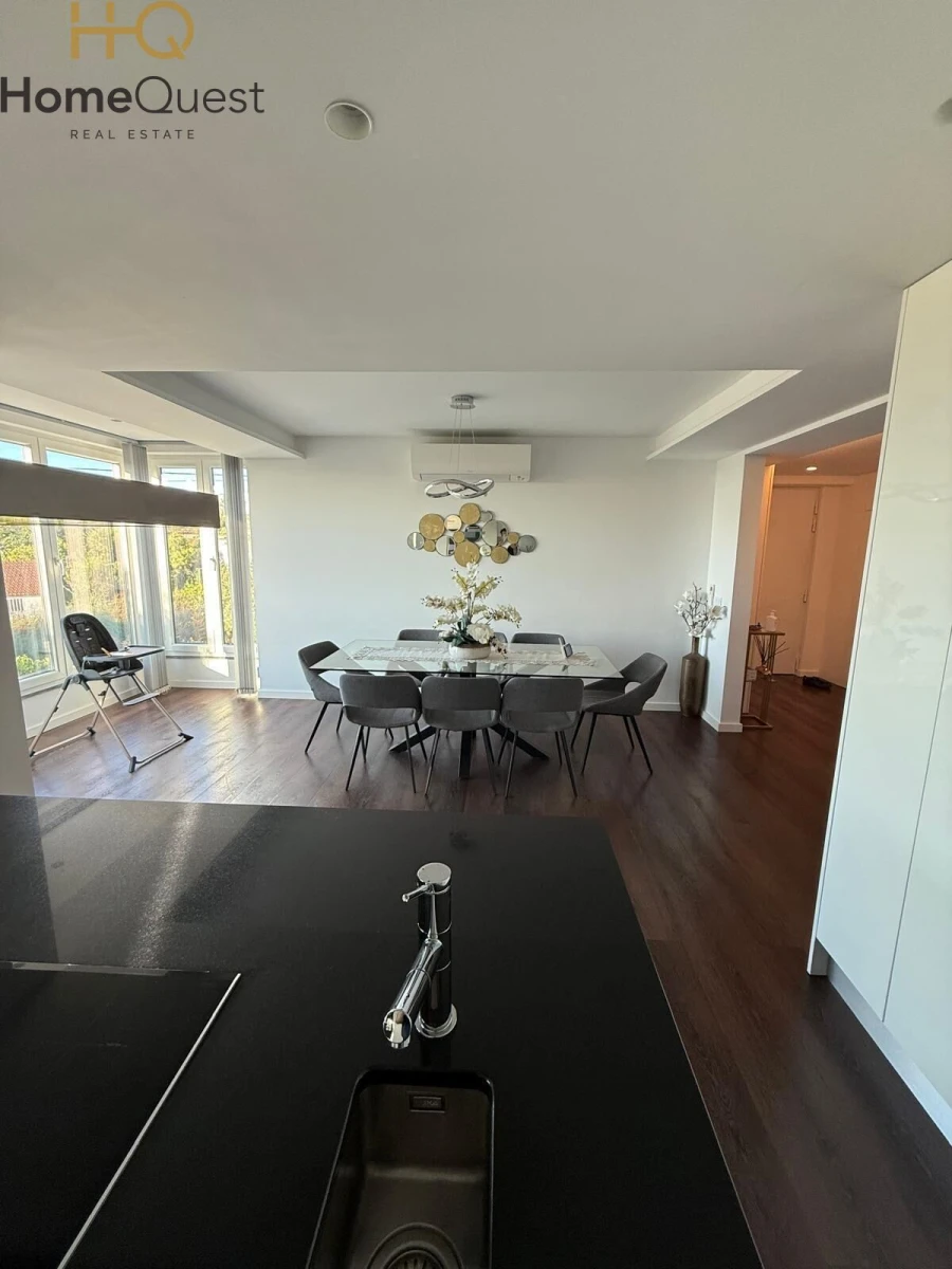 Moradia T5 para Venda em Agualva e Mira-Sintra Foto 16