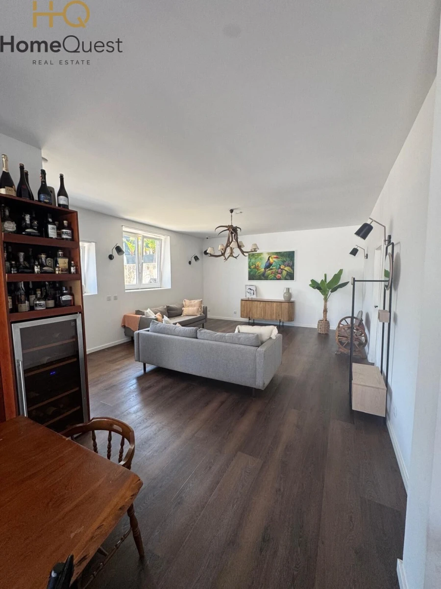 Moradia T5 para Venda em Agualva e Mira-Sintra Foto 5