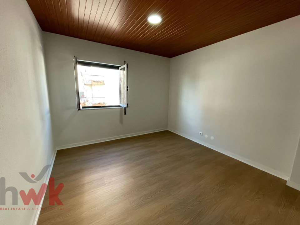 Apartamento T3 para Venda em Seia, São Romão e Lapa dos Dinheiros Foto 10