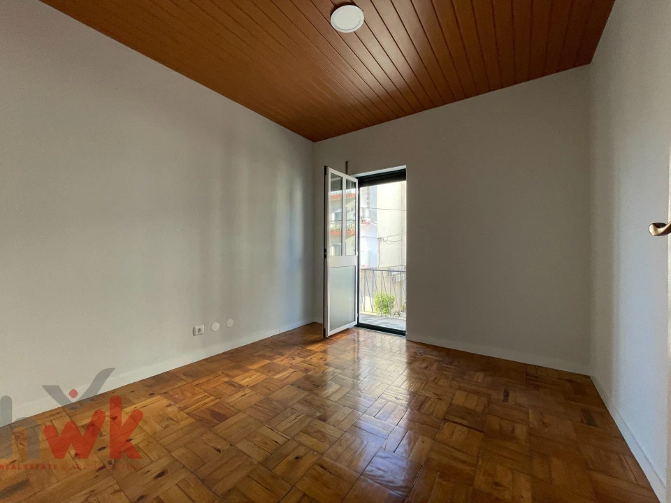 Apartamento T3 para Venda em Seia, São Romão e Lapa dos Dinheiros Foto 3