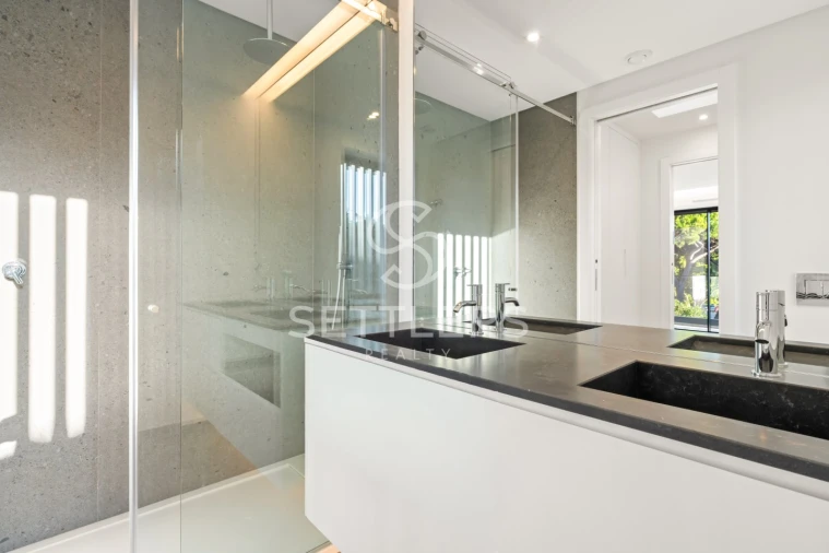 Moradia T4 para Venda em Cascais e Estoril Foto 24