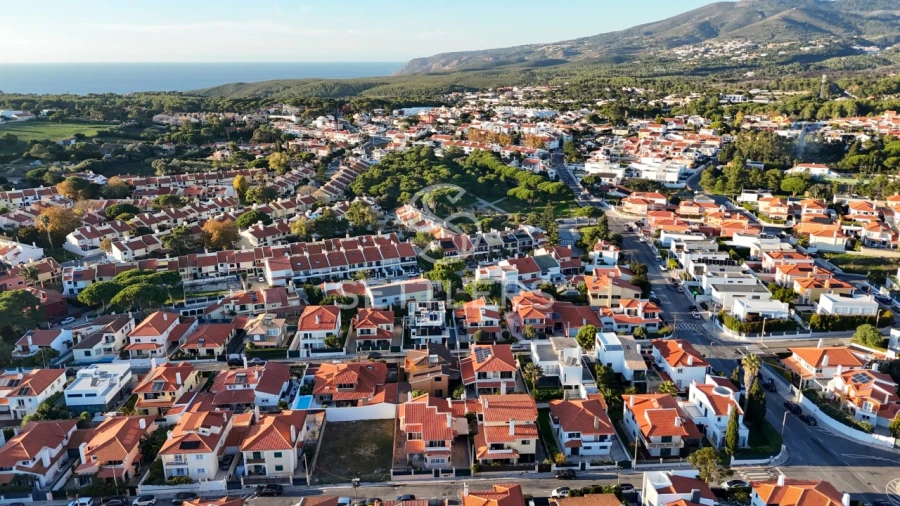 Moradia T4 para Venda em Cascais e Estoril Foto 33