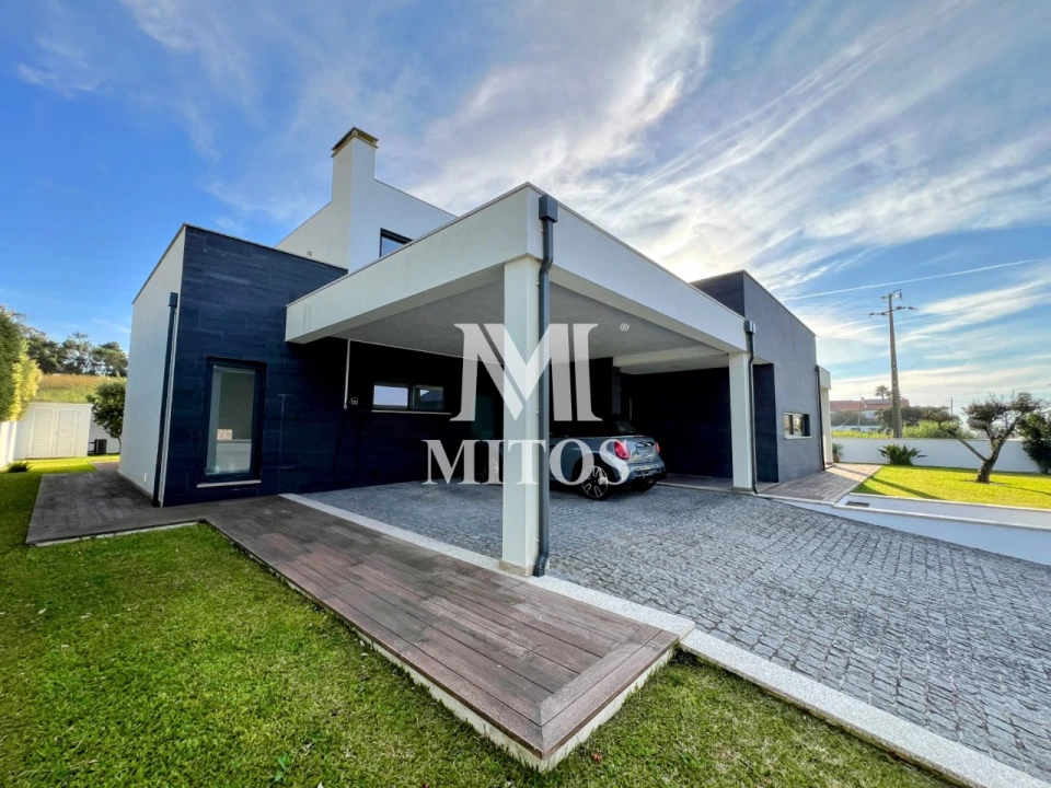 Moradia T3 para Venda em Ancora Foto 4