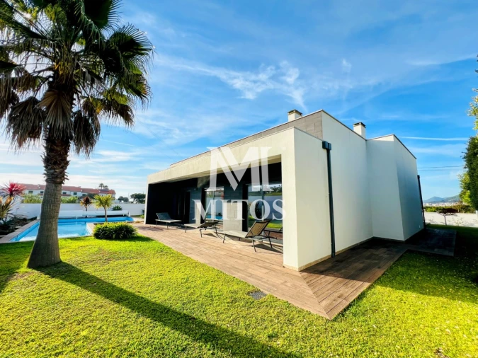 Moradia T3 para Venda em Ancora Foto 2