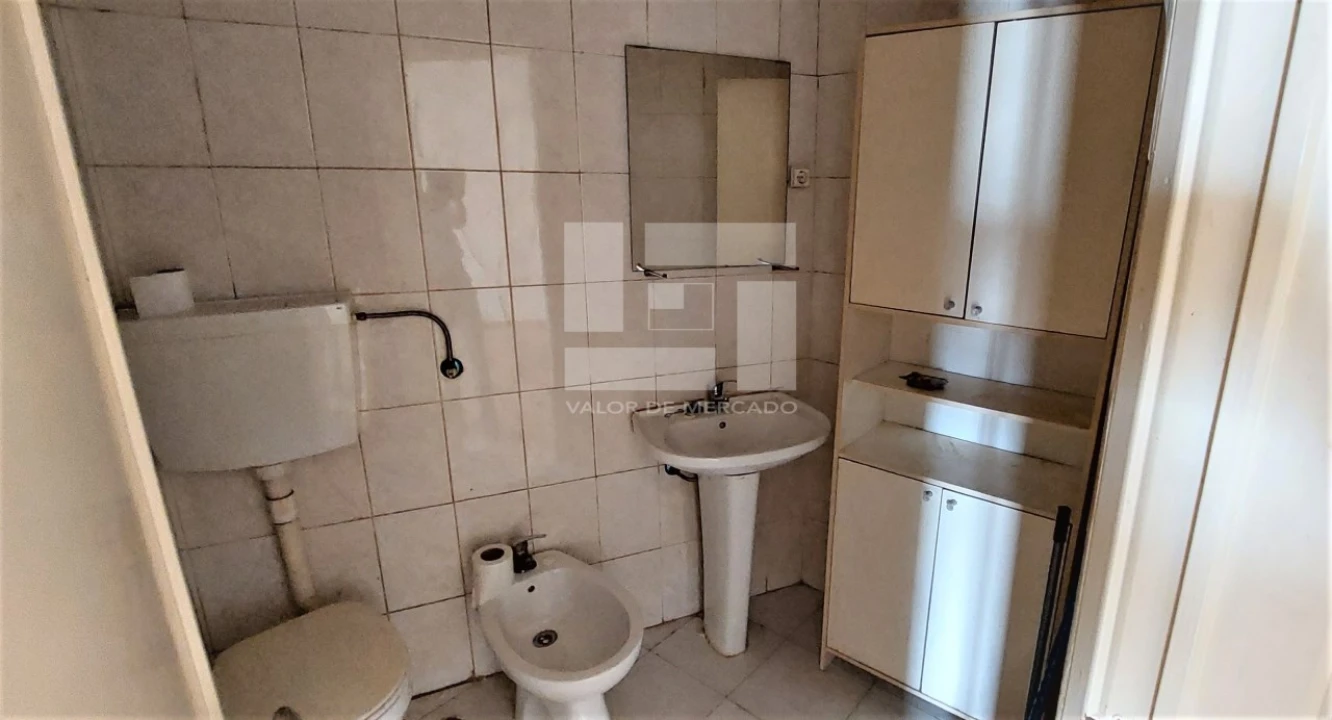 Apartamento T2 para Venda em Encosta do Sol Foto 16