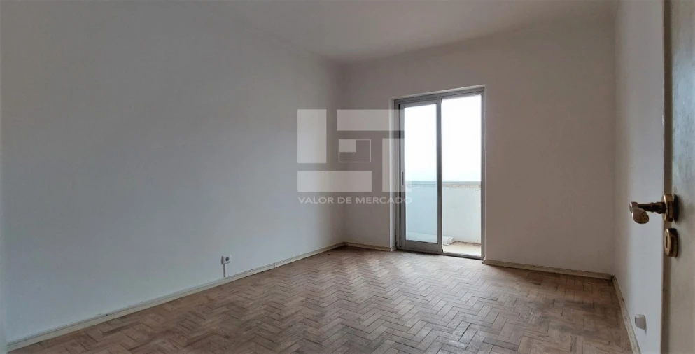 Apartamento T2 para Venda em Encosta do Sol Foto 13