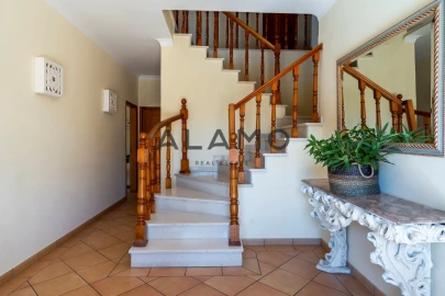 Moradia T4 para Venda em Almancil