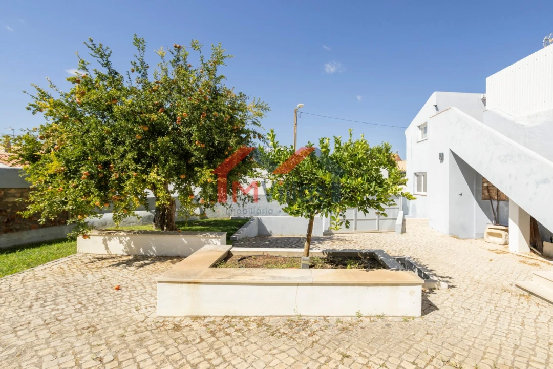 Moradia T3 para Venda em Salir Foto 20