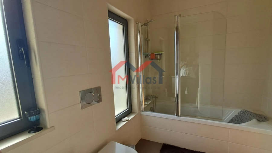 Moradia T3 para Venda em Salir Foto 19