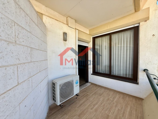 Apartamento para Venda em Monte Gordo Foto 15