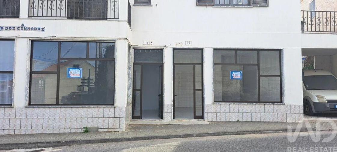 Loja para Arrendamento em A dos Cunhados e Maceira Foto 19