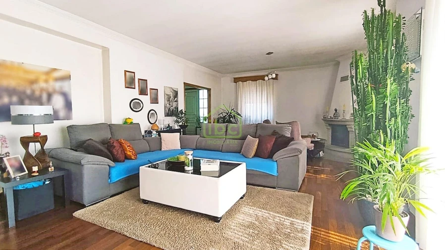 Moradia T4 para Venda em Póvoa de Varzim, Beiriz e Argivai Foto 2