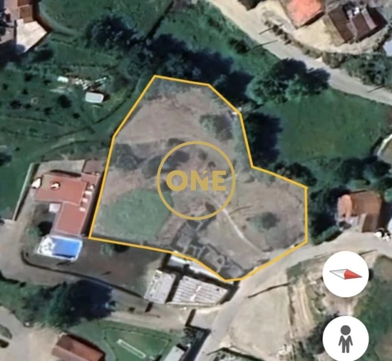 Moradia T2 para Venda em Recezinhos (São Mamede) Foto 12