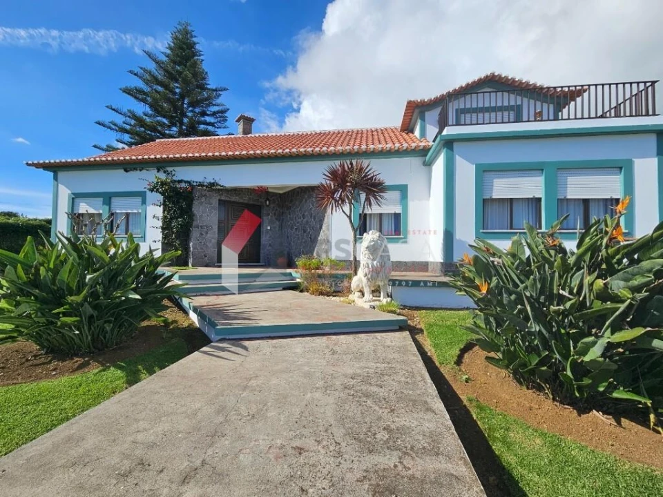 Moradia T2 para Venda em São Sebastião Foto 4