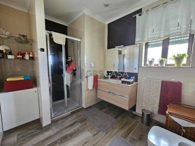 Moradia T2 para Venda em São Sebastião Foto 16