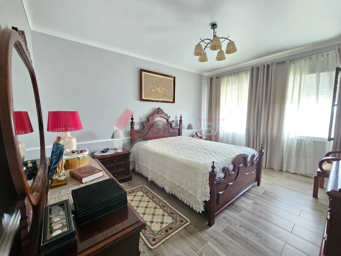 Moradia T2 para Venda em São Sebastião Foto 26