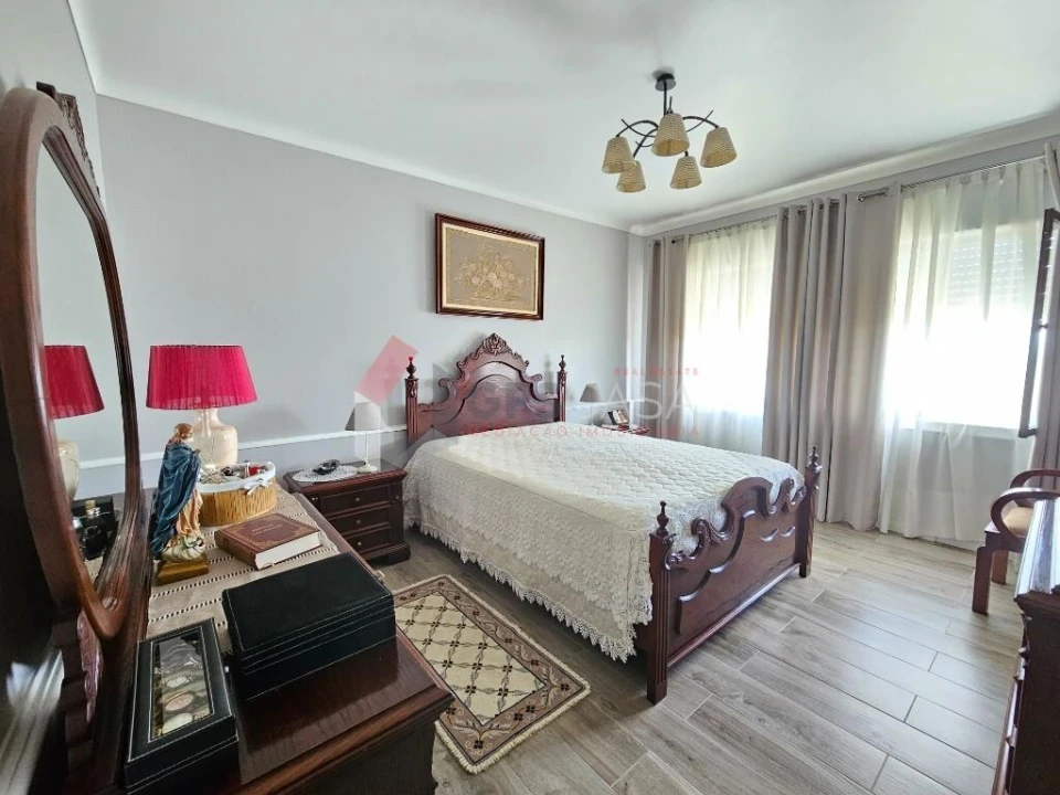 Moradia T2 para Venda em São Sebastião Foto 26