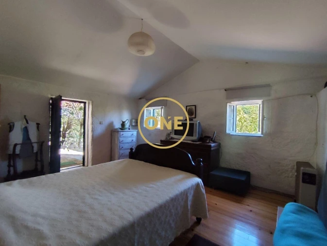 Moradia T2 para Venda em Valadares Foto 24