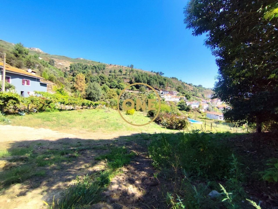 Moradia T2 para Venda em Valadares Foto 16