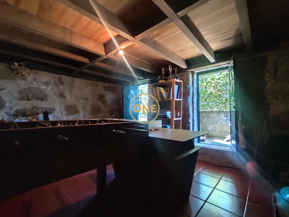 Moradia T2 para Venda em Valadares Foto 3