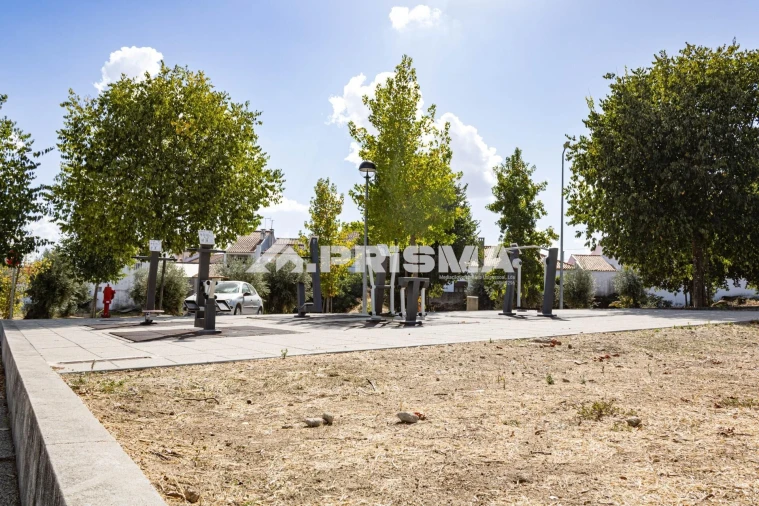 Moradia T4 para Venda em Escalos de Cima e Lousa Foto 33