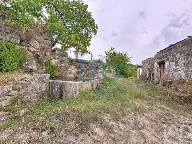 Moradia T5 para Venda em Rio de Moinhos Foto 16