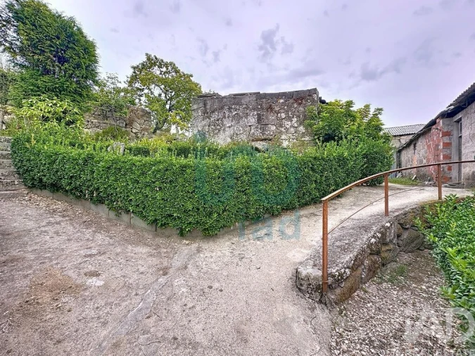 Moradia T5 para Venda em Rio de Moinhos Foto 15