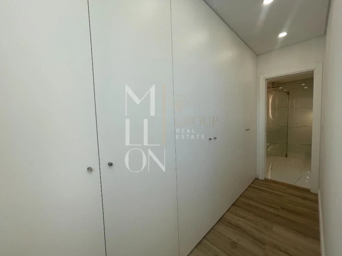 Moradia T6 para Venda em Águas Livres Foto 40