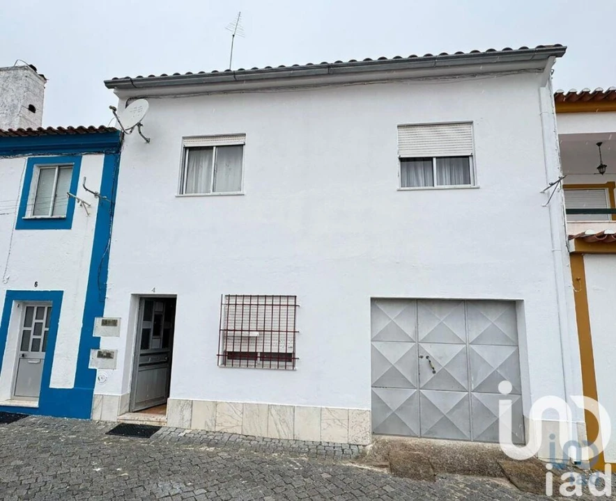 Prédio para Venda em Assumar Foto 1