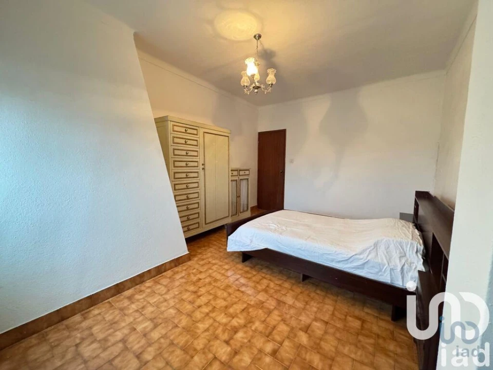 Prédio para Venda em Assumar Foto 7