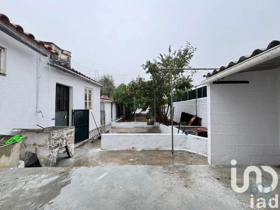 Prédio para Venda em Assumar Foto 13