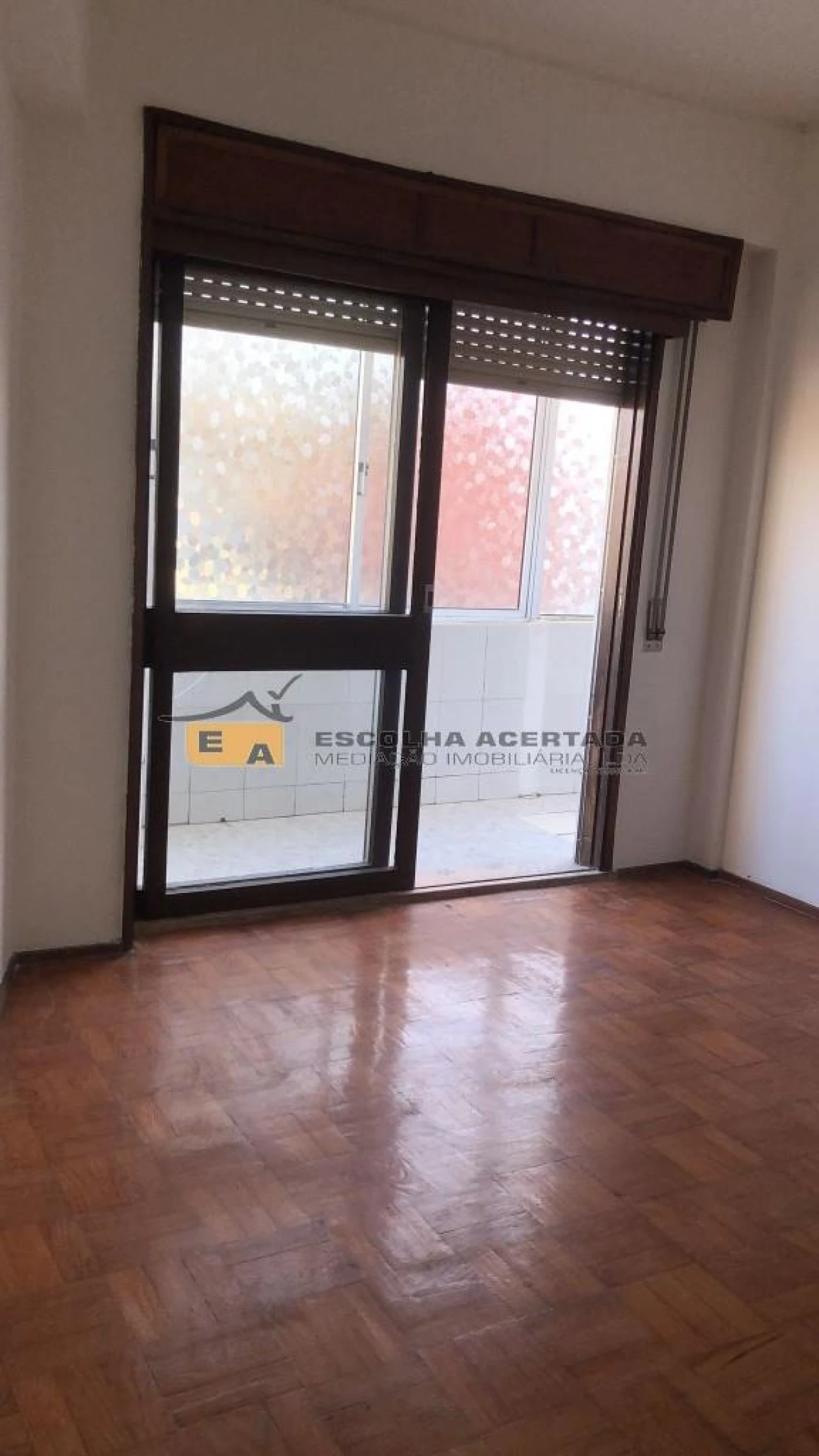 Apartamento T1 para Venda em Paranhos Foto 4