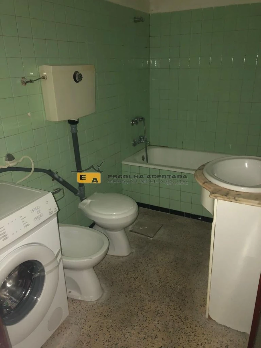 Apartamento T1 para Venda em Paranhos Foto 8
